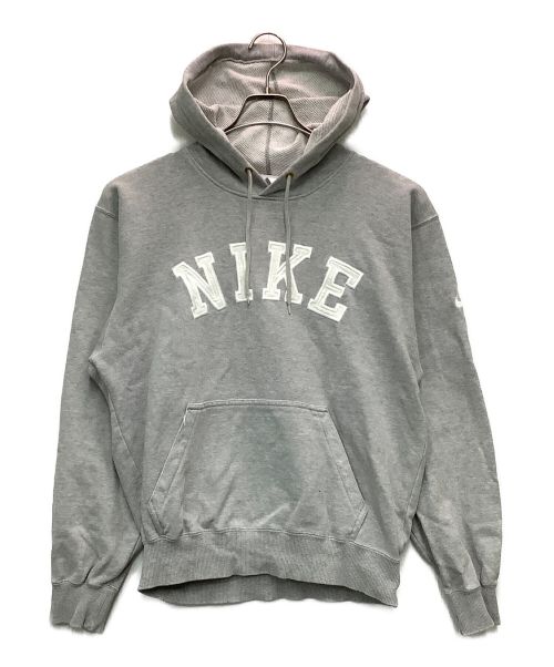 NIKE（ナイキ）NIKE (ナイキ) プルオーバーパーカー グレー サイズ:Lの古着・服飾アイテム