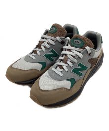 NEW BALANCE（ニューバランス）の古着「MT580AM2（エムティー580エーエム2）スニーカー」｜グレー×ブラウン