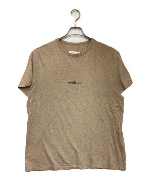 Maison Margiela（メゾンマルジェラ）Maison Margiela (メゾンマルジェラ) ディストーテッド ロゴTシャツ ベージュ サイズ:50の古着・服飾アイテム