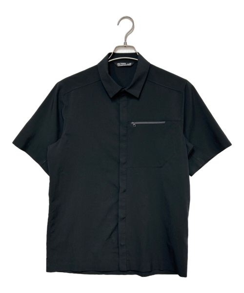 ARC'TERYX（アークテリクス）ARC'TERYX (アークテリクス) SKYLINE SS SHIRT ブラック サイズ:SIZE Sの古着・服飾アイテム