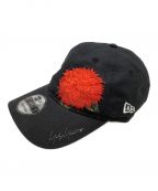 New Era×Yohji Yamamoto pour hommeニューエラ×ヨウジヤマモト プールオム）の古着「930 YY DAHLIA HM BLKRED」｜ブラック×レッド