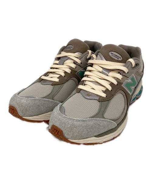 NEW BALANCE（ニューバランス）NEW BALANCE (ニューバランス) ATMOS (アトモス) M2002RAM OASIS グレー サイズ:US8 未使用品の古着・服飾アイテム