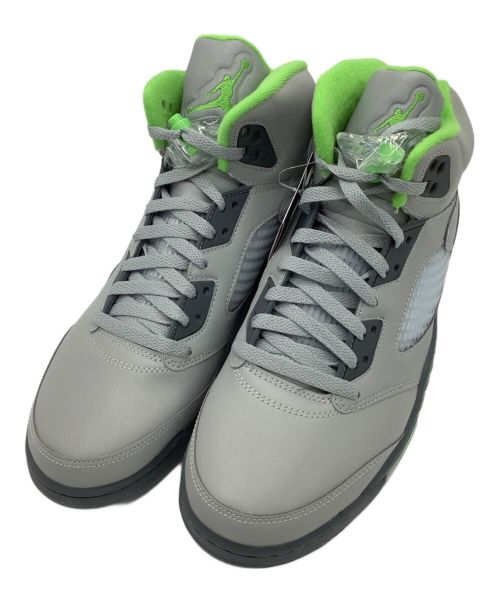 NIKE（ナイキ）NIKE (ナイキ) AIR JORDAN5　Green Beanスニーカー グレー サイズ:28 未使用品の古着・服飾アイテム