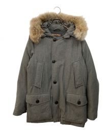 WOOLRICH（ウールリッチ）の古着「アークティックパーカ」｜グレー