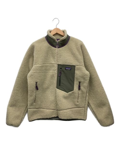 Patagonia（パタゴニア）Patagonia (パタゴニア) CLASSIC RETRO-X JACKET グリーン×アイボリー サイズ:Mの古着・服飾アイテム