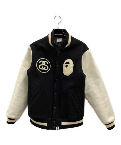 A BATHING APE（アベイシングエイプ）A BATHING APE (アベイシングエイプ) stussy (ステューシー) レザー切替スタジャン ホワイト×ブラック サイズ:Lの古着・服飾アイテム