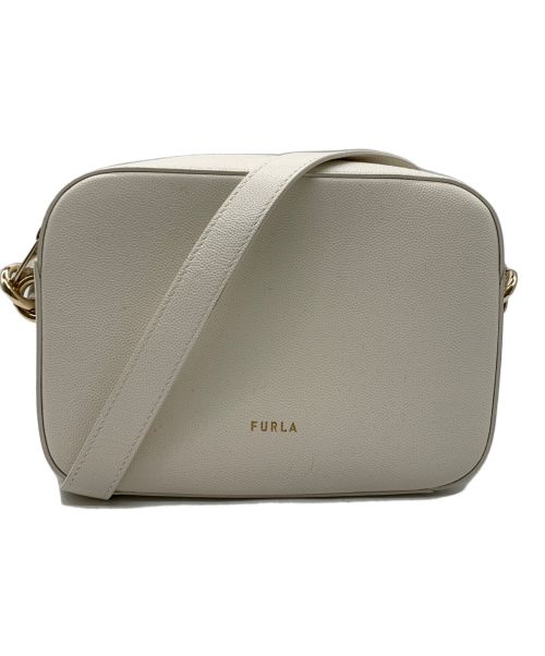 FURLA（フルラ）FURLA (フルラ) チェーンショルダーバッグ ベージュの古着・服飾アイテム