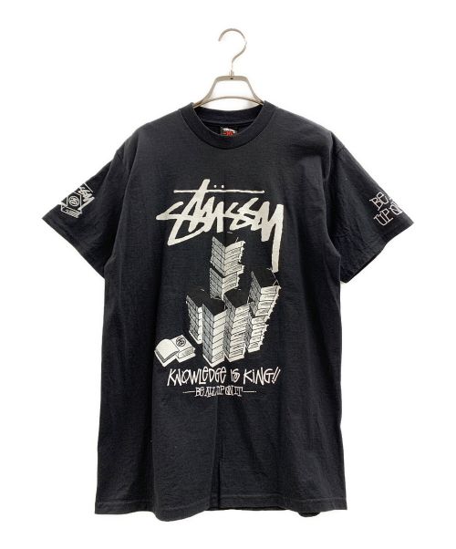 stussy（ステューシー）stussy (ステューシー) stussy プリントTシャツ ブラック×ホワイト サイズ:Mの古着・服飾アイテム