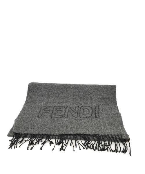 FENDI（フェンディ）FENDI (フェンディ) マフラー グレーの古着・服飾アイテム