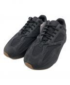 adidasアディダス）の古着「YEEZY Boost 700」｜グレー