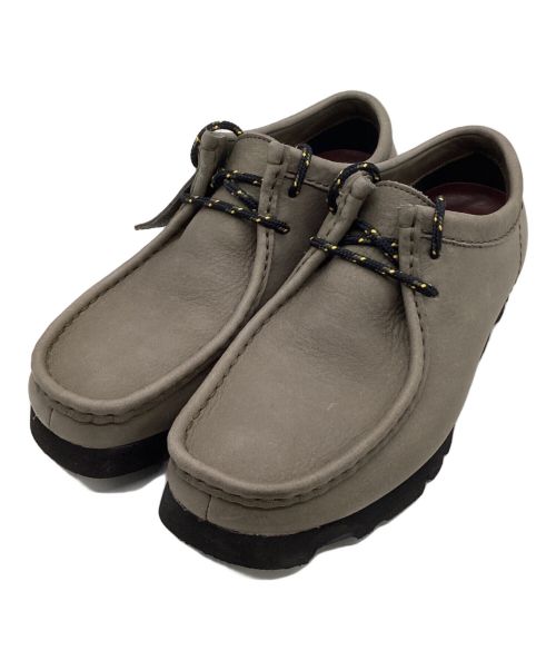 CLARKS（クラークス）CLARKS (クラークス) wallabee カーキ サイズ:UK7の古着・服飾アイテム