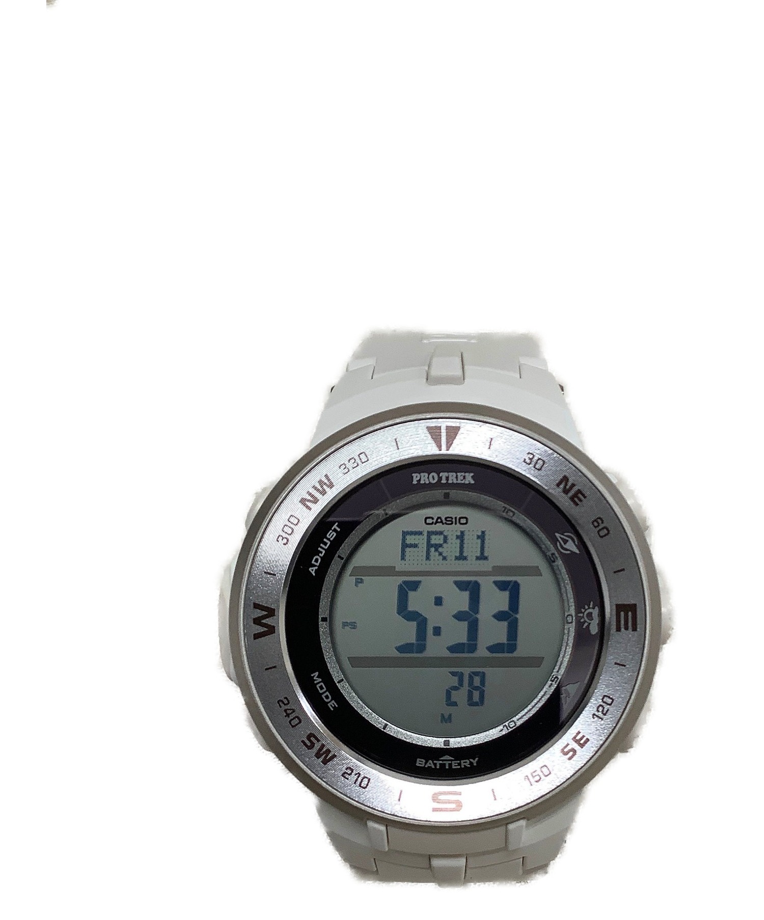 中古 古着通販 Casio カシオ 腕時計 ホワイト 未使用品 Pro Trek Prg 330 7jf ソーラー充電 ラバー ブランド 古着通販 トレファク公式 Trefac Fashion