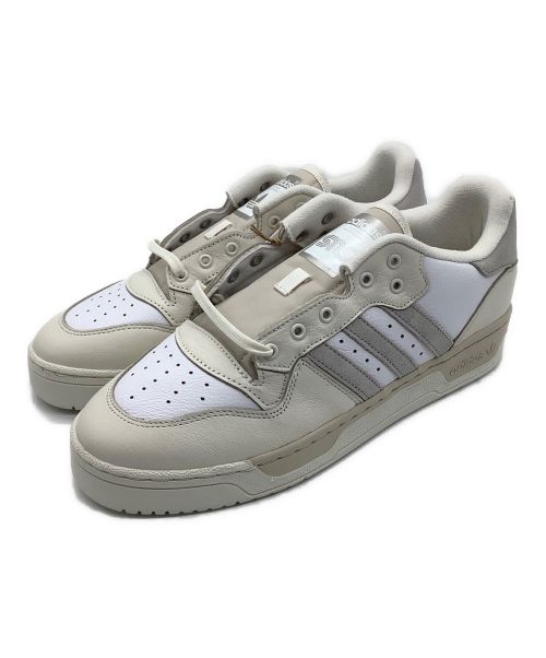 adidas（アディダス）adidas (アディダス) RIVALRY LOW SNS グレー×ホワイト サイズ:27.5 未使用品の古着・服飾アイテム