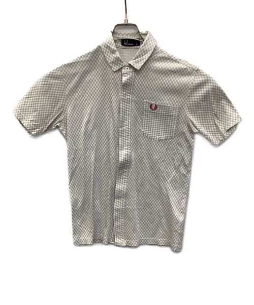 FRED PERRY（フレッドペリー）FRED PERRY (フレッドペリー) 半袖シャツ ホワイト×グレー サイズ:36の古着・服飾アイテム