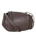 BOTTEGA VENETA（ボッテガベネタ）の古着「ショルダーバッグ　BOTTEGA VENETA（ボッテガベネタ）245342-V0016　イントレチャート」｜ブラウン