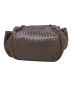 BOTTEGA VENETA (ボッテガベネタ) ショルダーバッグ　BOTTEGA VENETA（ボッテガベネタ）245342-V0016　イントレチャート ブラウン：40000円