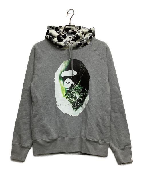 A BATHING APE（アベイシングエイプ）A BATHING APE (アベイシングエイプ) パーカー グレー サイズ:Mの古着・服飾アイテム