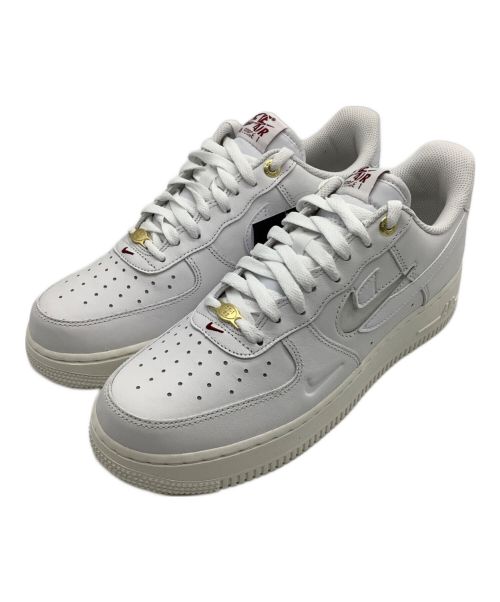 NIKE（ナイキ）NIKE (ナイキ) AIR FORCE 1 '07 プレミアム ホワイト/ホワイト-セイル- サイズ:US8.5 未使用品の古着・服飾アイテム