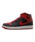 NIKE (ナイキ) AIR JORDAN1 MID ブラック×レッド サイズ:US8 未使用品：17000円