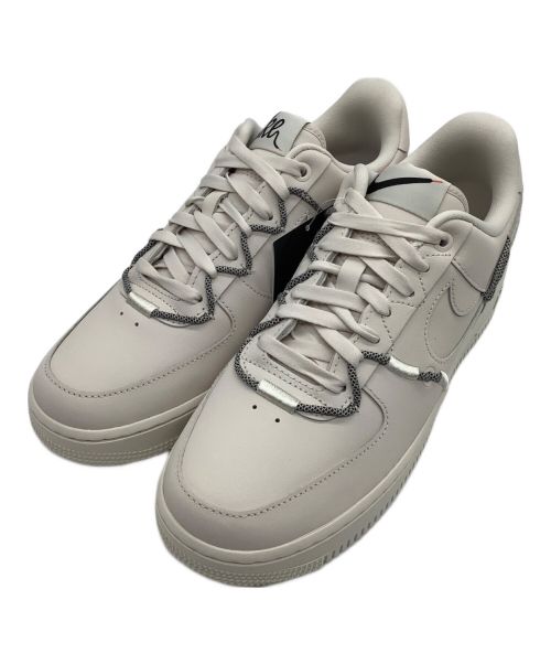 NIKE（ナイキ）NIKE (ナイキ) AIR FORCE1 07LX ベージュ サイズ:US9.5 未使用品の古着・服飾アイテム