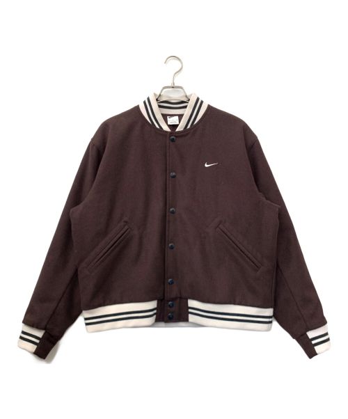 NIKE（ナイキ）NIKE (ナイキ) AS M NK AU VARSITY JKT ブラウン サイズ:XLの古着・服飾アイテム