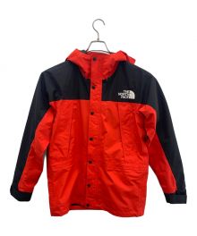 THE NORTH FACE（ザ ノース フェイス）の古着「マウンテンライトジャケット」｜レッド×ブラック