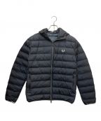 FRED PERRYフレッドペリー）の古着「Hooded Insulated Jacket」｜ブラック