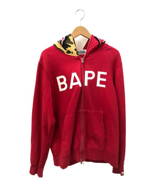 A BATHING APE（アベイシングエイプ）A BATHING APE (アベイシングエイプ) シャークジップパーカー レッド サイズ:Lの古着・服飾アイテム