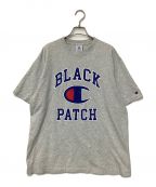 Champion×BlackEyePatchチャンピオン×ブラックアイパッチ）の古着「ロゴプリントT」｜グレー