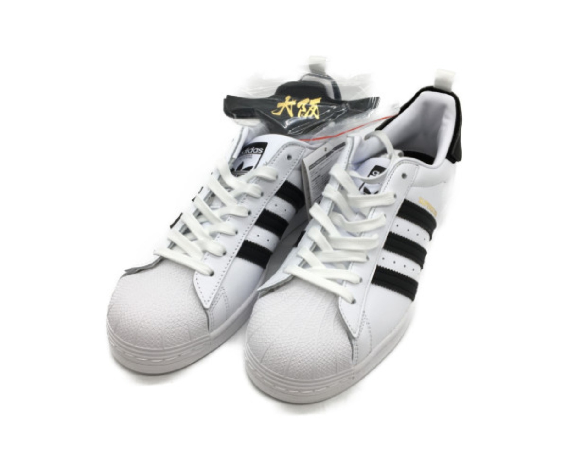 中古 古着通販 Adidas アディダス スニーカー ホワイト ブラック サイズ 27 未使用品 スーパースター 50周年大阪モデル Fx7786 ブランド 古着通販 トレファク公式 Trefac Fashion