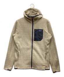 Patagonia（パタゴニア）の古着「R1エアフルジップフーディー」｜カーキ