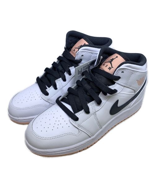 NIKE（ナイキ）NIKE (ナイキ) AIR JORDAN 1 MID GS ホワイト サイズ:23.5 未使用品の古着・服飾アイテム