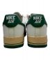 中古・古着 NIKE (ナイキ) WMNS Air Force 1 '07 LV8 SAIL/GORGE GREEN-SESAME-PEARL WHITE ホワイト×グリーン サイズ:29：12000円