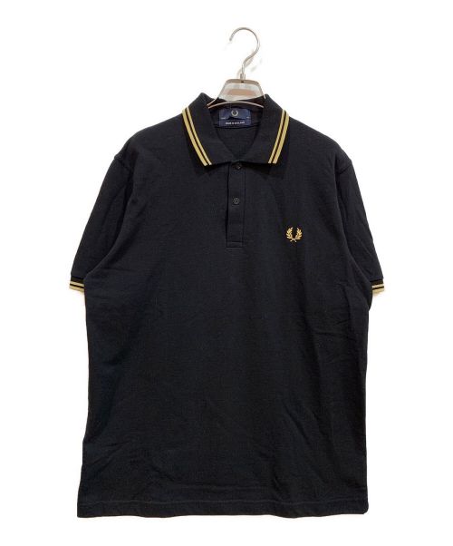 FRED PERRY（フレッドペリー）FRED PERRY (フレッドペリー) ポロシャツ ブラック×イエロー サイズ:42 未使用品の古着・服飾アイテム