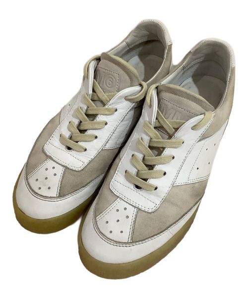 MM6 Maison Margiela（エムエムシックス メゾンマルジェラ）MM6 Maison Margiela (エムエムシックス メゾンマルジェラ) ローカットスニーカー ベージュ×ホワイト サイズ:24cmの古着・服飾アイテム