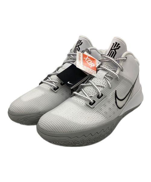 NIKE（ナイキ）NIKE (ナイキ) KYRIE FLYTRAP IV EP バスケットボールシューズ ホワイト サイズ:28 未使用品の古着・服飾アイテム