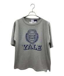 Champion×YALE university（チャンピオン×イェールユニバーシティ）の古着「半袖カットソー」｜グレー×ネイビー