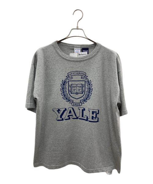 Champion（チャンピオン）Champion (チャンピオン) YALE UNIVERSITY (イェールユニバーシティ) 半袖カットソー グレー×ネイビー サイズ:XLの古着・服飾アイテム