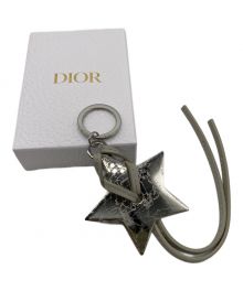 Christian Dior（クリスチャン ディオール）の古着「チャーム」｜シルバー