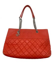 CHANEL（シャネル）の古着「チェーントートバッグ」｜レッド