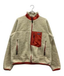 Patagonia（パタゴニア）の古着「クラシックレトロXジャケット」｜ベージュ×レッド