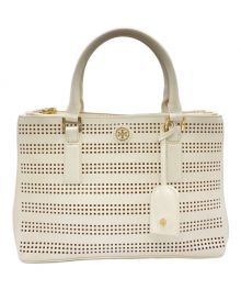 TORY BURCH（トリーバーチ）の古着「2WAYバッグ」｜ホワイト×ゴールド