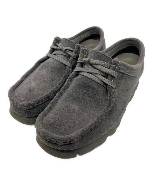 CLARKS×BEAMS BOY（クラークス×ビームスボーイ）CLARKS×BEAMS BOY (クラークス×ビームスボーイ) Wallabee.GTX グレー サイズ:24cmの古着・服飾アイテム