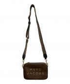 MARC JACOBSマークジェイコブス）の古着「MARC JACOBS クロスボディショルダーバッグ」｜ブラウン