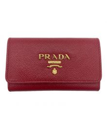 PRADA（プラダ）の古着「4連キーケース サフィアーノメタル」｜レッド