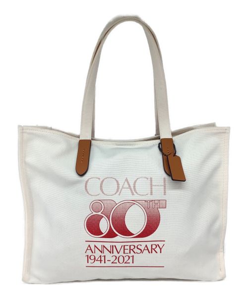 COACH（コーチ）COACH (コーチ) 80THアニバーサリー100パーセントリサイクルキャンバストート42 アイボリーの古着・服飾アイテム