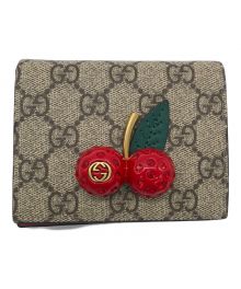 GUCCI（グッチ）の古着「チェリーキャンバスカードケース GGスプリーム」｜ベージュ×レッド