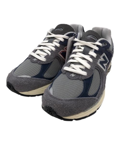 NEW BALANCE（ニューバランス）NEW BALANCE (ニューバランス) スニーカー NEW BALANCE 2002R（ニューバランス 2002R） グレー×ネイビー サイズ:SIZE27.5cm 未使用品の古着・服飾アイテム