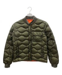 MONCLER（モンクレール）の古着「MONCLER FRANCK ボンバージャケット」｜グリーン×オレンジ