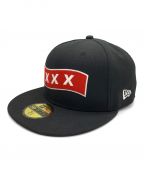 New Era×GOD SELECTION XXXニューエラ×ゴッドセレクショントリプルエックス）の古着「キャップ」｜ブラック×レッド